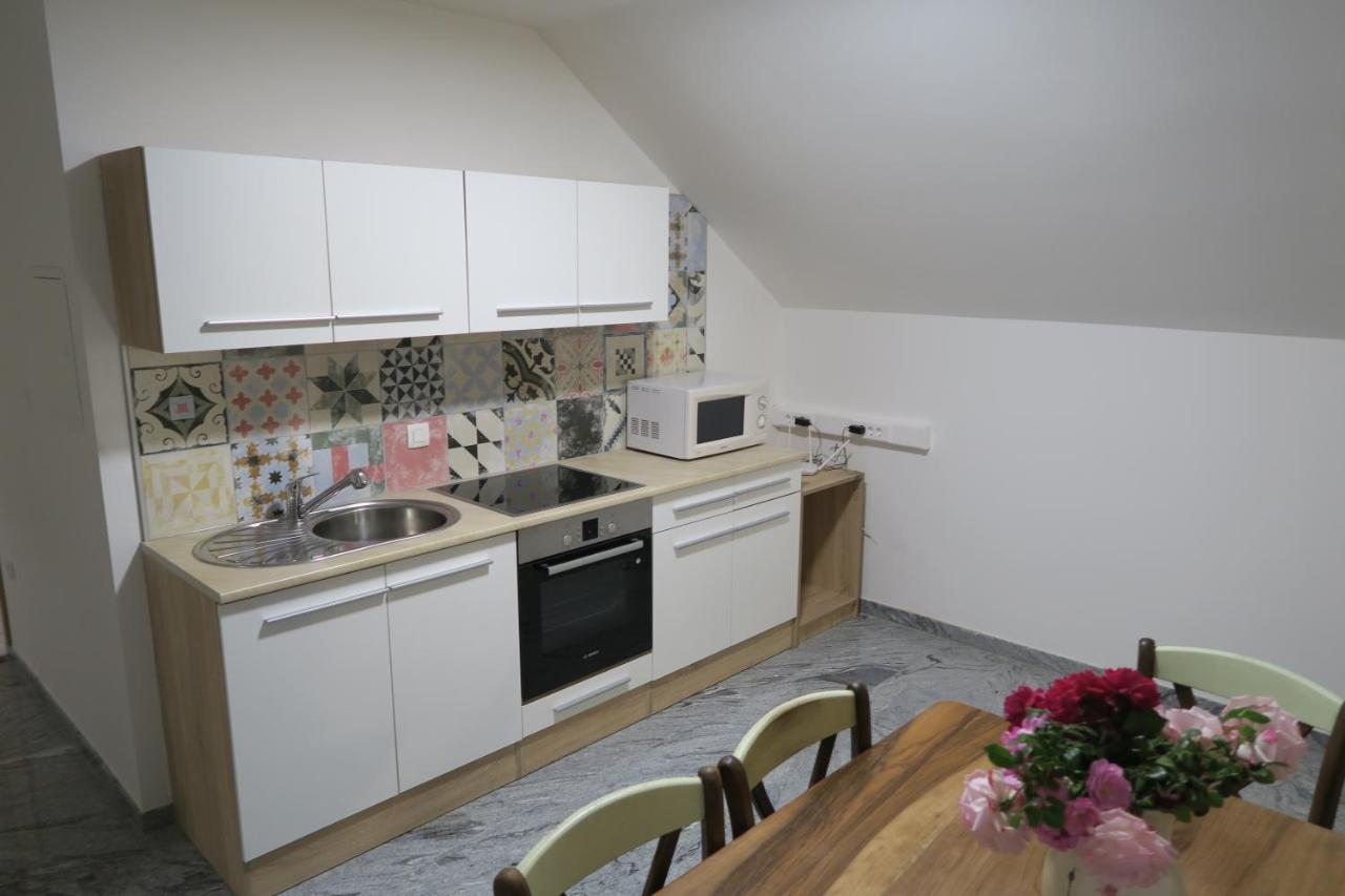 Rooms For Rent In Ljubljana Luaran gambar